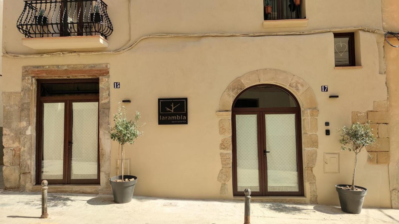Apartaments La Rambla - La Pelu - 2 Persones Cornudella de Montsant Dış mekan fotoğraf